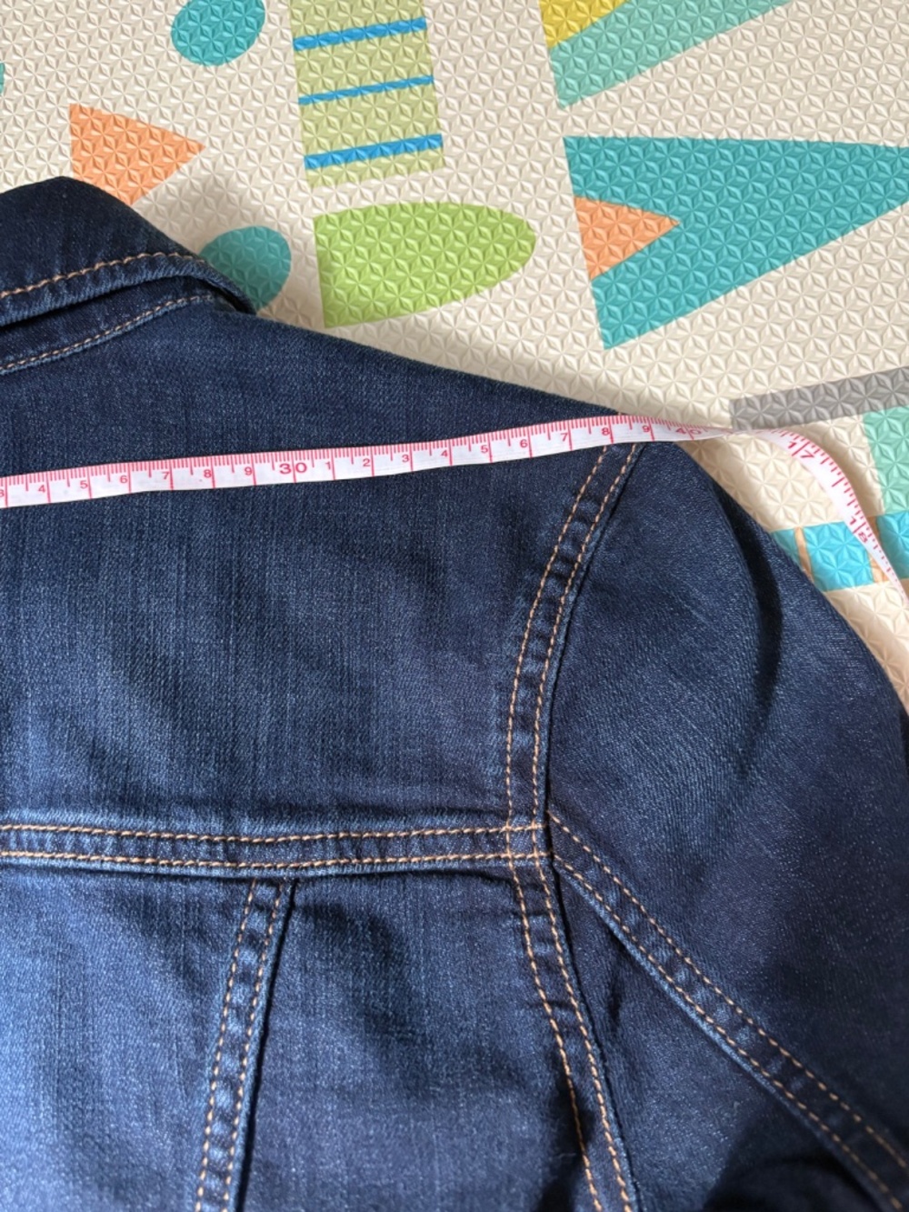 Jean jacket - Picture 5 of 9
